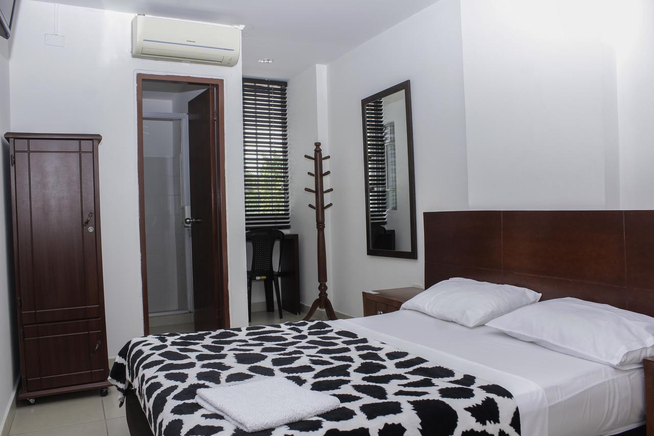 Hotel Santorini Neiva เนย์บา ภายนอก รูปภาพ