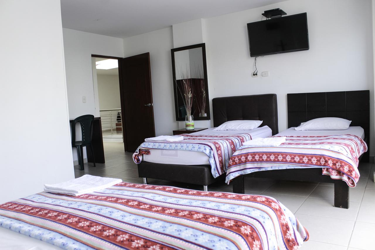 Hotel Santorini Neiva เนย์บา ภายนอก รูปภาพ