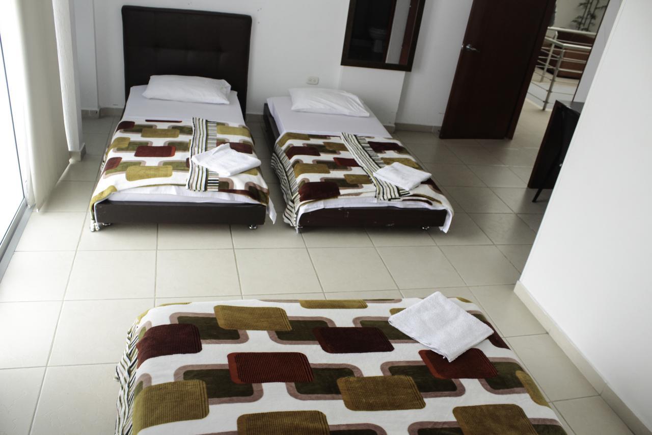 Hotel Santorini Neiva เนย์บา ภายนอก รูปภาพ